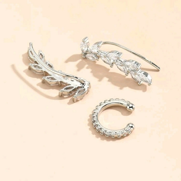 🆕 3 Piece Earrings Set - Picture 2 of 8